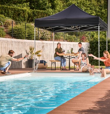 Hotel & Poolside Canopy Tents